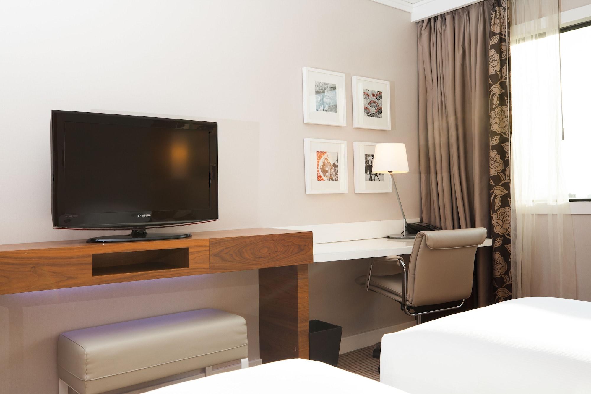 Hotell Hilton 4*
